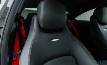 Mercedes-Benz C63 AMG Black Series 15