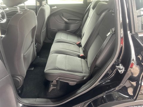 Ford Kuga 2.0 TDCi EcoBlue Zetec Powershift AWD Euro 6 (s/s) 5dr 14