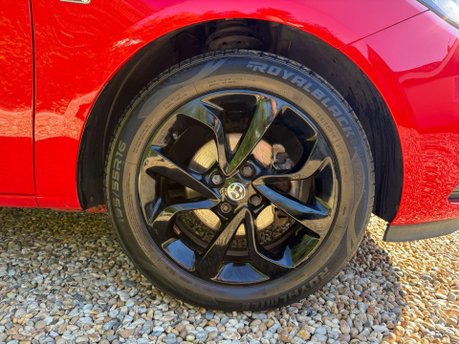 Vauxhall Corsa 1.4i Griffin Euro 6 (s/s) 3dr 12