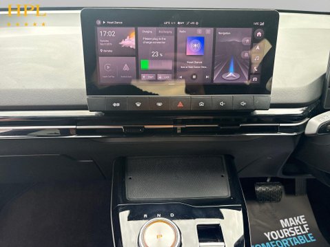 MG MG4 64kWh Trophy Long Range Hatchback 5dr Electric Auto (203 ps) 18