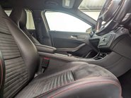 Mercedes-Benz GLA 2.1 GLA 200 D AMG Line Auto 5dr 29