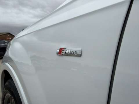 Audi Q7 3.0 TDI V6 45 S line SUV 5dr Diesel Tiptronic quattro Euro 6 (s/s) (231 ps) 59