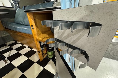 Volkswagen Transporter CARAVAN 23