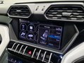 Lamborghini Urus 4.0 V8 BiTurbo SUV 5dr Petrol Auto 4WD Euro 6 (650 ps) 8
