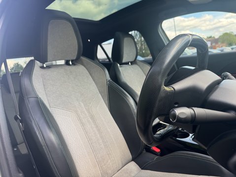 Peugeot 2008 50kWh GT SUV 5dr Electric Auto (136 ps) 12