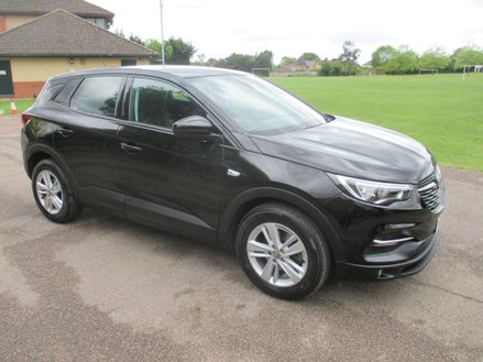 Vauxhall Grandland X 1.2 Turbo SE Euro 6 (s/s) 5dr