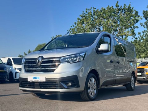 Renault Trafic 2.0 dCi Blue LL30 Sport Crew Van Double Cab 6dr Diesel Manual L2 H1 Euro 6 10