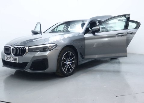 BMW 5 Series 2.0 530e 12kWh M Sport Saloon 4dr Petrol Plug-in Hybrid Steptronic Euro 6 ( 62