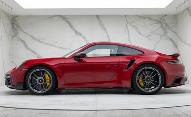 Porsche 911 Turbo S (992) Lightweight 5