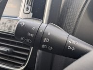 Renault Clio ICONIC DCI 15