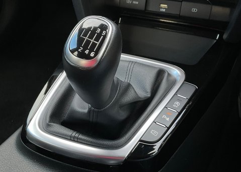 Kia Ceed 1.5 T-GDI '3' ISG 18