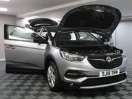 Vauxhall Grandland X SPORT NAV S/S 11