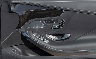 Mercedes-Benz S Class S63 Coupe 22