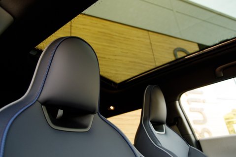 Mini Hatch SE EXCLUSIVE 41
