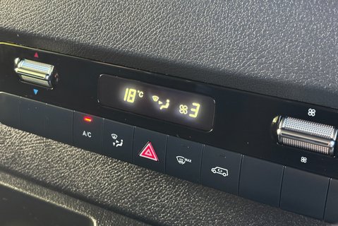 Mercedes-Benz Sprinter 319 Cdi Premium - with In-Built Bed + Diesel Heater 23