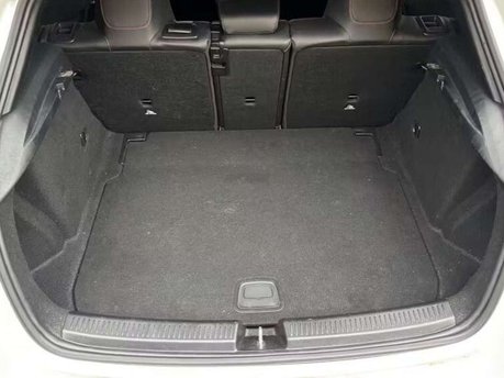 Mercedes-Benz A Class 1.5 A180d AMG Line Hatchback 5dr Diesel 7G-DCT Euro 6 (s/s) (116 ps) 10
