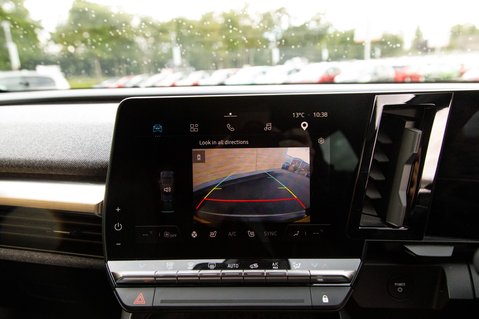 Renault Megane TECHNO 28