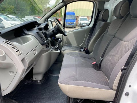 Vauxhall Vivaro 2.0 2700 CDTi FWD L1 4dr 32