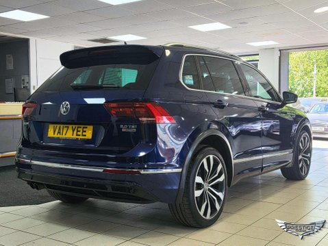 Volkswagen Tiguan 2.0 TSI R-Line DSG 4Motion Euro 6 (s/s) 5dr 4