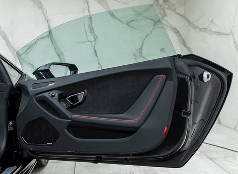 Lamborghini Huracan LP640-4 EVO 20