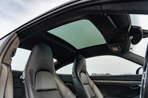 Porsche 911 CARRERA S PDK 12