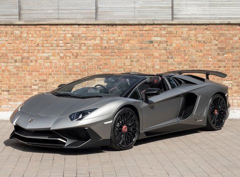 Lamborghini Aventador SV LP 750-4 Roadster 6