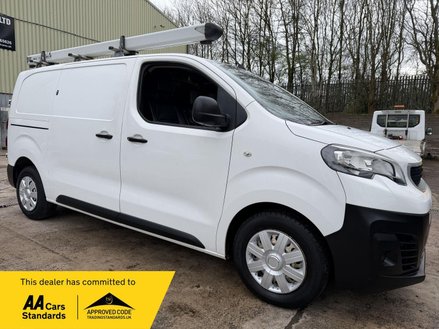 Peugeot Expert 2.0 BlueHDi 1400 Professional Standard Panel Van 6dr Diesel Manual MWB Euro