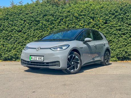 Volkswagen ID.3 Pro 58kWh Family Hatchback 5dr Electric Auto (145 ps)