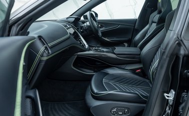 Aston Martin DBX 707 16