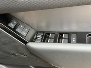 Land Rover Range Rover Velar R-DYNAMIC S 32