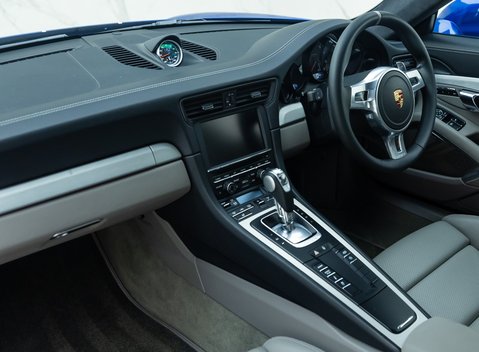 Porsche 911 Carrera 4S '5M Porsche Fans' (991) 18