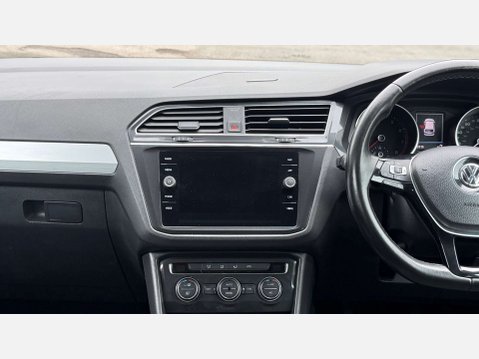 Volkswagen Tiguan 1.4 Tiguan SE Nav TSi 5dr 8
