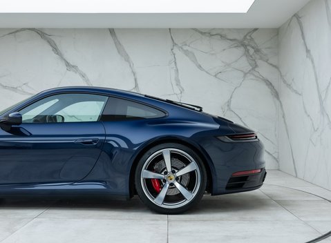 Porsche 911 Carrera S (992) 28