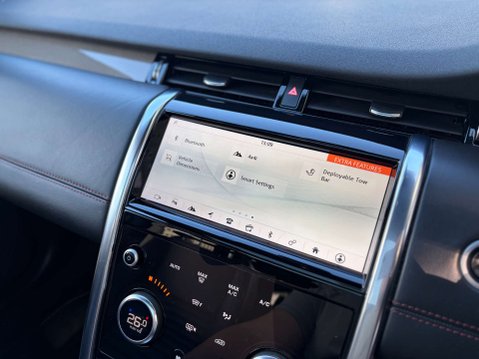 Land Rover Discovery Sport 2.0 Discovery Sport R-Dynamic HSE D Auto 4WD 5dr 70