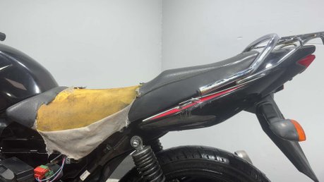 Yamaha YBR 125 2012 ONLY 14K PROJECT BIKE LEARNER SPARES OR REPAIR 125CC 11