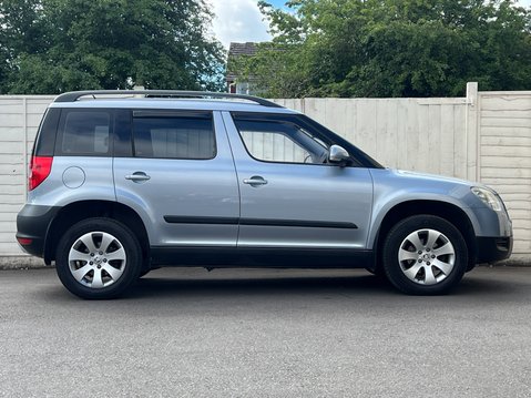 Skoda Yeti 2.0 TDI S SUV 5dr Diesel Manual 4WD Euro 5 (110 ps) 6