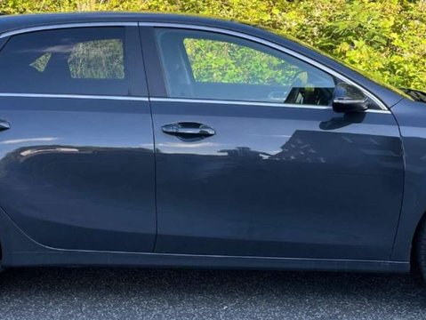 Kia Ceed 1.4 Ceed First Edition ISG Semi-Auto 5dr 2