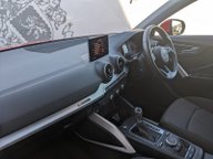 Audi Q2 TFSI SPORT 14