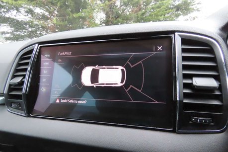 Skoda Karoq 2.0 TDI Edition 4WD Euro 6 (s/s) 5dr 14