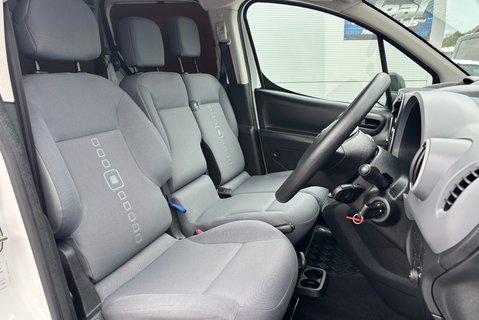 Citroen Berlingo 850 LX L1 90 ps HDi Panel Van - Air Con / Twin Side Loading Doors 4