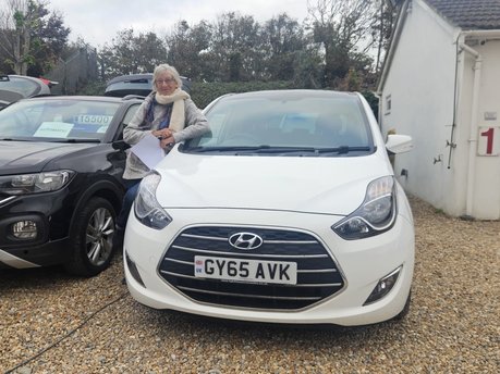 ALEXANDRA MARY NAOUMOFF