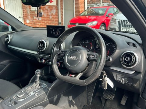 Audi A3 2.0 TDI S line Sportback S Tronic Euro 5 (s/s) 5dr 11