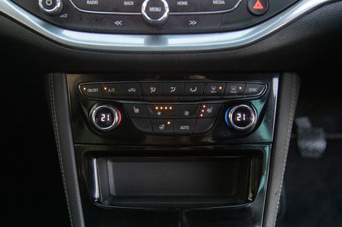 Vauxhall Astra ULTIMATE 33