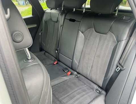 Audi Q5 2.0 Q5 S Line 40 TDI MHEV Quattro Semi-Auto 4WD 5dr 40