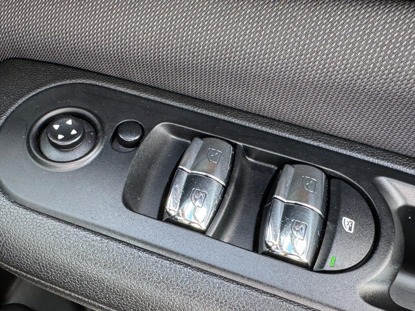2020 MINI Clubman — image 26