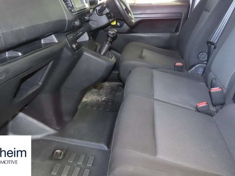 Vauxhall Vivaro 1.5 Turbo D 2900 Pro Panel Van 6dr Diesel Manual L2 H1 Euro 6 (s/s) (100 ps 2