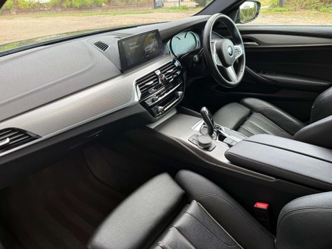 BMW 5 Series 2.0 520i M Sport Auto 5dr 3