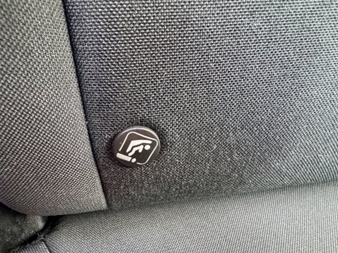 Ford Fiesta TREND 49
