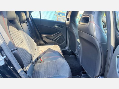 Mercedes-Benz A Class 1.8 A180 BlueEfficiency AMG Sport CDi Auto 5dr 10