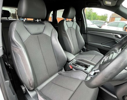 Audi Q3 1.5 Q3 S Line 35 TFSI Semi-Auto 5dr 68